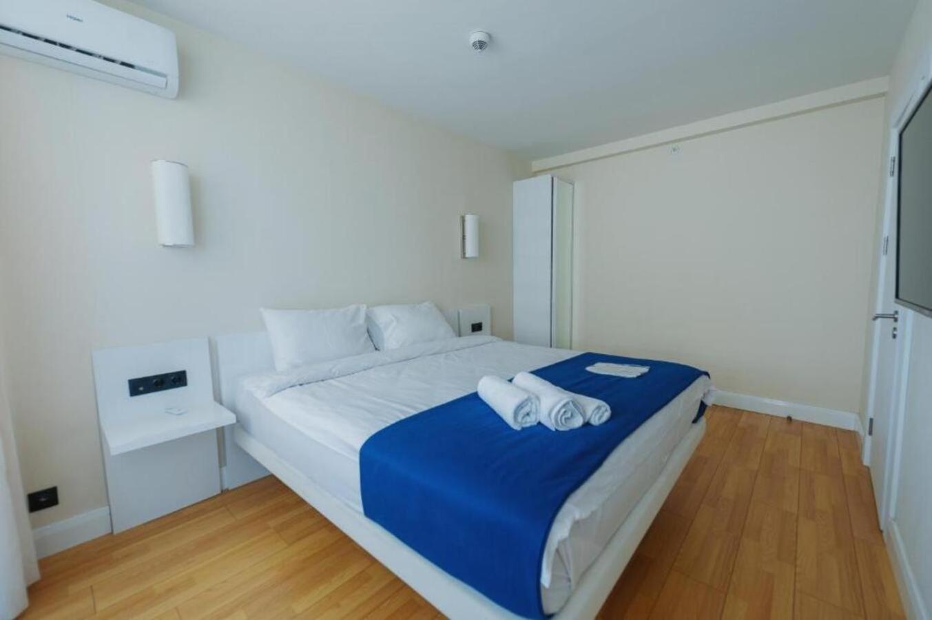 Holiday In Orbi Apartment Batumi Luaran gambar