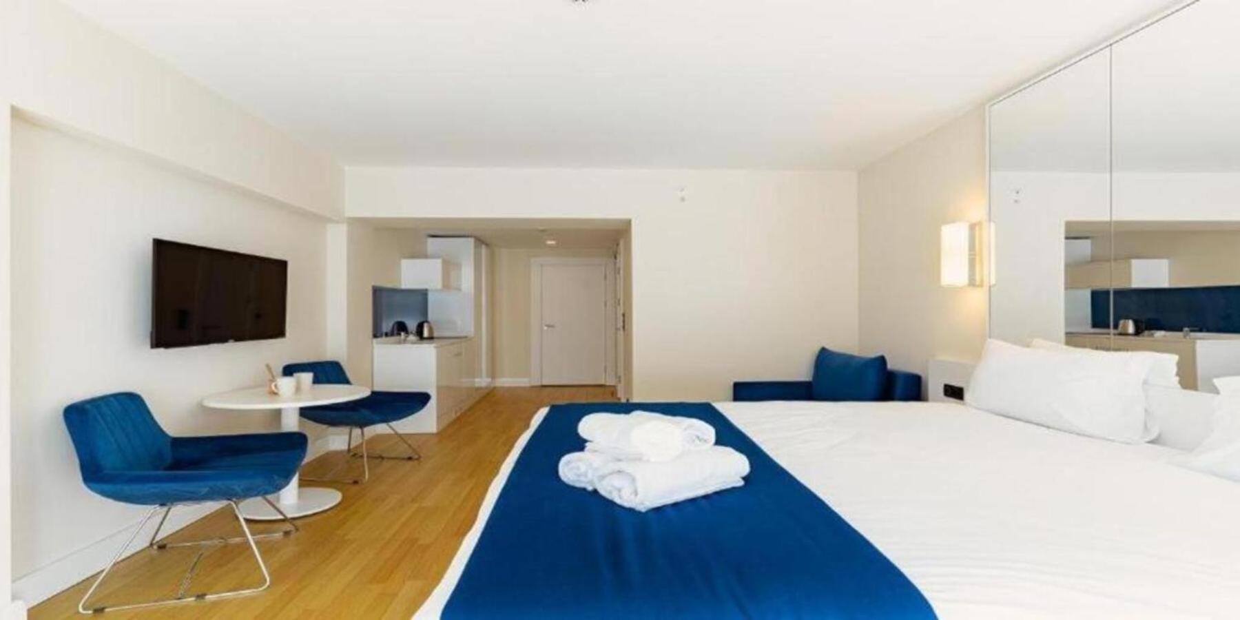 Holiday In Orbi Apartment Batumi Luaran gambar